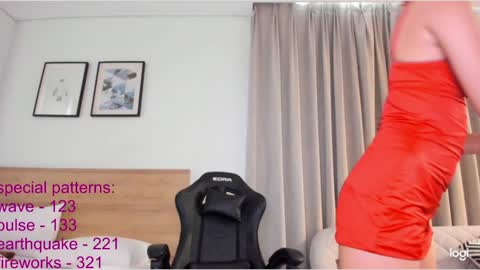 Snapshot of lindamei chatting on 03.07.25 lindamei online show from 03.07.25