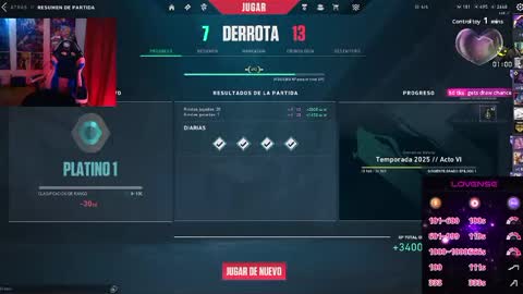 Snapshot of linddamortt chatting on 11.11.25 CatalinaANIDEA online show from 11.11.25