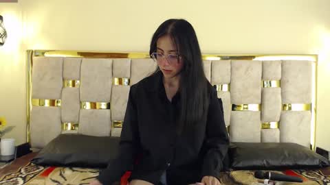 ling ling24 online show from 01.28.25