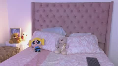 Luciana online show from 10.16.25