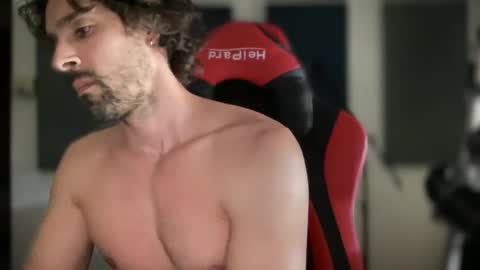 lion_hotty online show from 10.03.25