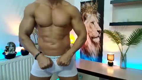 Snapshot of lionbanx chatting on 06.18.26 Leo online show from 06.18.26
