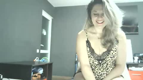 lionessmom online show from 02.05.26