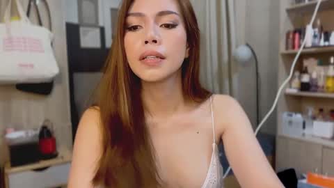 Liora of Ophir online show from 03.04.26