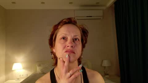 Liora Weiss online show from 04.01.26