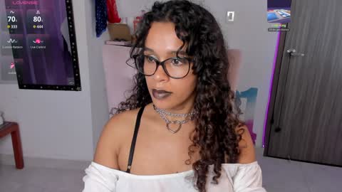 lips_sarasofia online show from 02.01.25