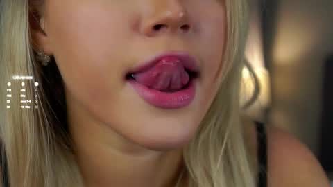 Amelia online show from 03.05.25