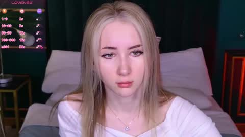 lirakink online show from 11.19.25