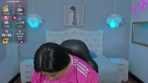 Lisa online show from 10.15.25