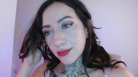 Snapshot of lisa_avila_ chatting on 01.15.26 Lisa online show from 01.15.26