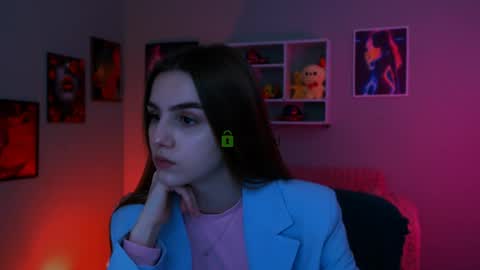 Lisa online show from 04.28.26