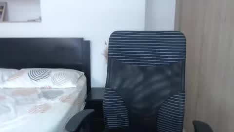 Lisa Santos online show from 01.25.25