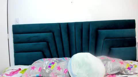 lisa white  online show from 03.11.25