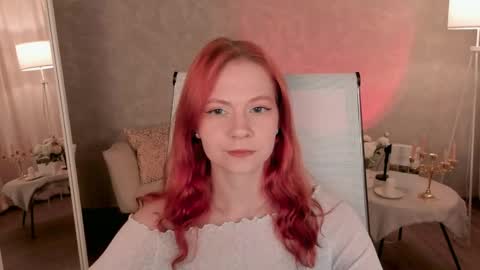 Snapshot of lisaaris chatting on 04.17.26 Lisa Aris online show from 04.17.26