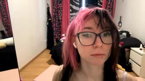Aileen online show from 04.24.26