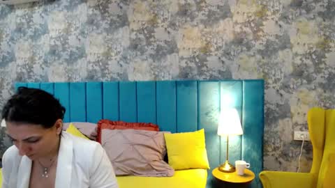 lisacroft online show from 10.03.25