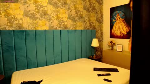 lisacroft online show from 11.30.25