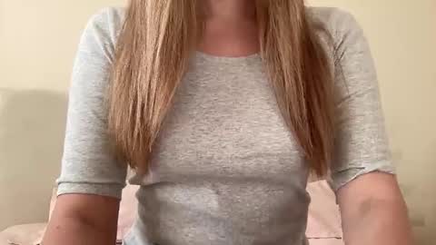 Lisa online show from 02.10.26