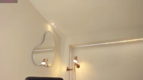 Snapshot of lisaflowersx chatting on 02.02.26 Lisa Flowers online show from 02.02.26