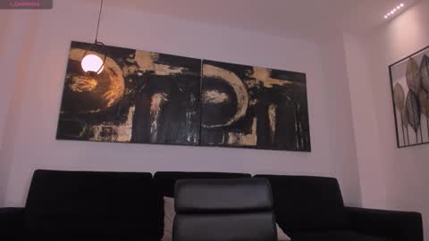 Lisa  Flowers online show from 03.14.26