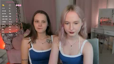 Lisa blonde  Alisa brunette online show from 06.10.26
