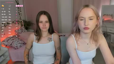 Lisa blonde  Alisa brunette online show from 06.11.26
