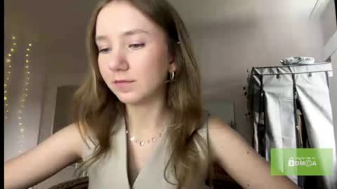lisasmall online show from 07.18.26