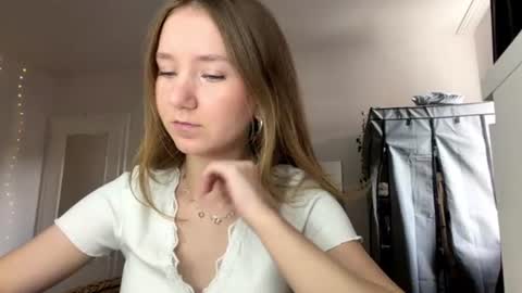 lisasmall online show from 07.19.26