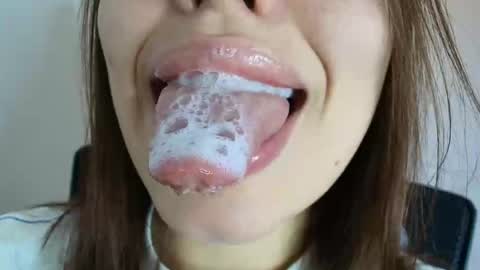 Snapshot of lisbet_21x chatting on 09.30.25 Lisbet online show from 09.30.25