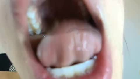 Snapshot of lisbet_21x chatting on 11.25.25 Lisbet online show from 11.25.25