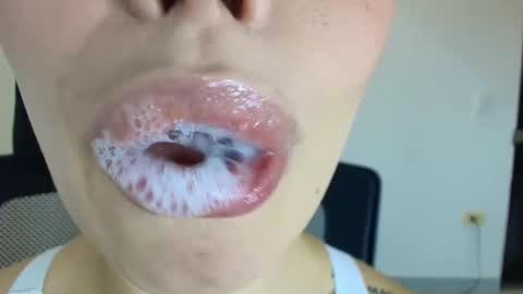 Snapshot of lisbet_21x chatting on 11.28.25 Lisbet online show from 11.28.25