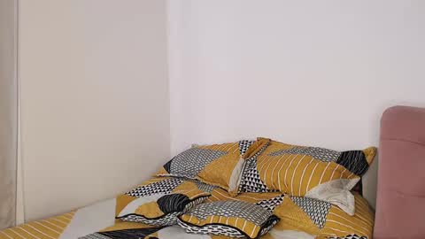 Snapshot of lisbethmoore_ chatting on 10.09.25 Lisbeth Moore online show from 10.09.25