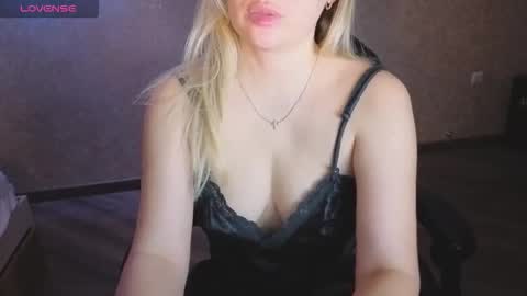 Anna online show from 12.22.25