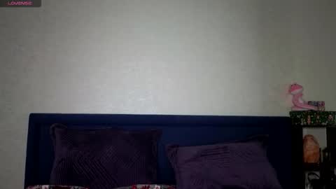 Kris Maks online show from 09.30.25