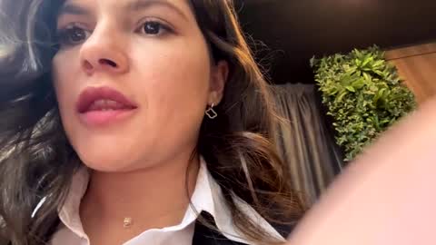 Lissa online show from 04.23.26