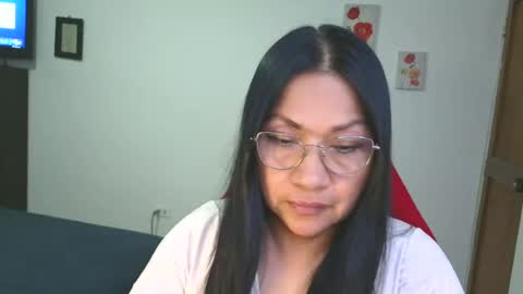Snapshot of lissafeethot chatting on 06.25.26 Lissafeethot online show from 06.25.26