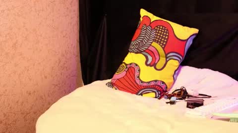 Snapshot of lissaho chatting on 02.21.25 Lissa Ross online show from 02.21.25