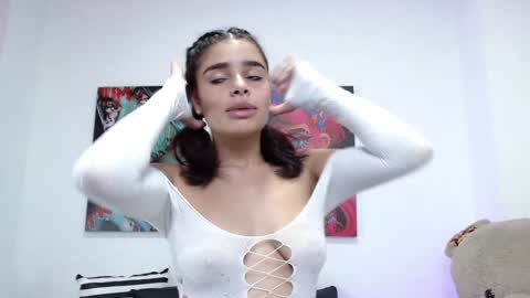 Liss Brown online show from 02.08.25