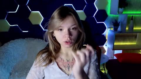 Lena online show from 12.29.24