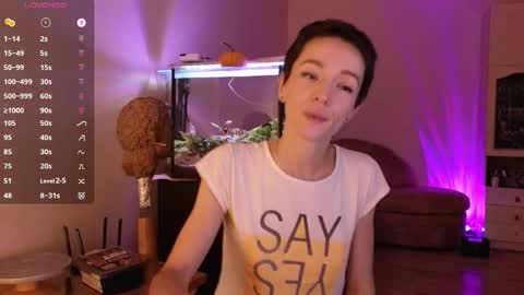 Alisa online show from 11.25.25