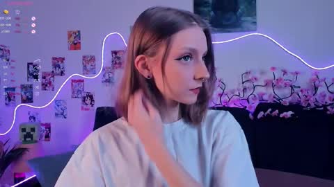 Bella online show from 12.17.25