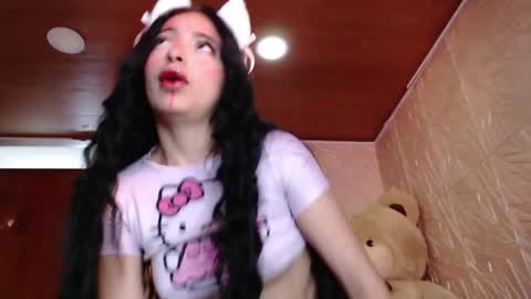 TU ANGELITO online show from 12.19.24