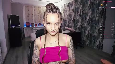 Birdy online show from 03.11.25