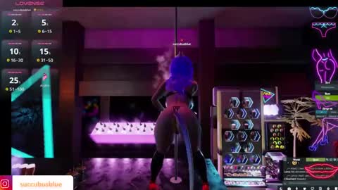 Snapshot of little_doll25 chatting on 02.16.25 Succubus Blue online show from 02.16.25