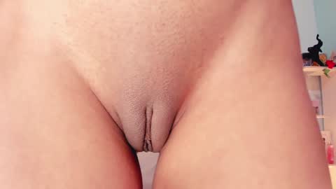 Help me reach 100 likes online show from 01.31.25