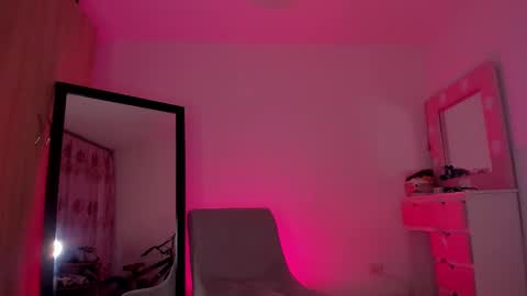 Emily online show from 09.26.25