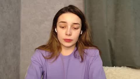 Snapshot of little_mia__ chatting on 12.26.24 Mia Im online every day 1530 PM in New York 2030 PM in London online show from 12.26.24