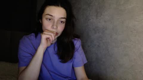 Mia   Im online every day 1530 PM in New York  2030 PM in London online show from 03.28.26