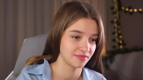 Kiki online show from 09.18.25