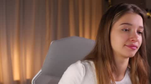 Kiki online show from 10.17.25